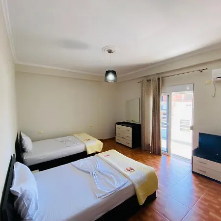 Salt Life Apartments Sarande Exterior photo